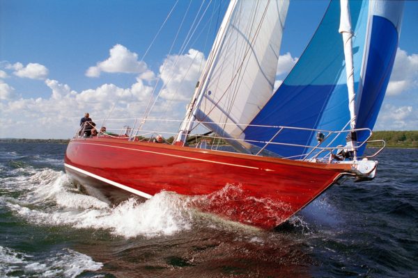 Carolina IV: creating a modern classic with epoxy