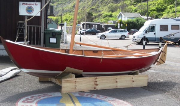 Building a Whilly Tern with marine epoxy