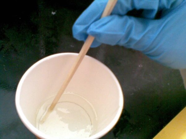 How to mix PRO-SET epoxy resin and hardener