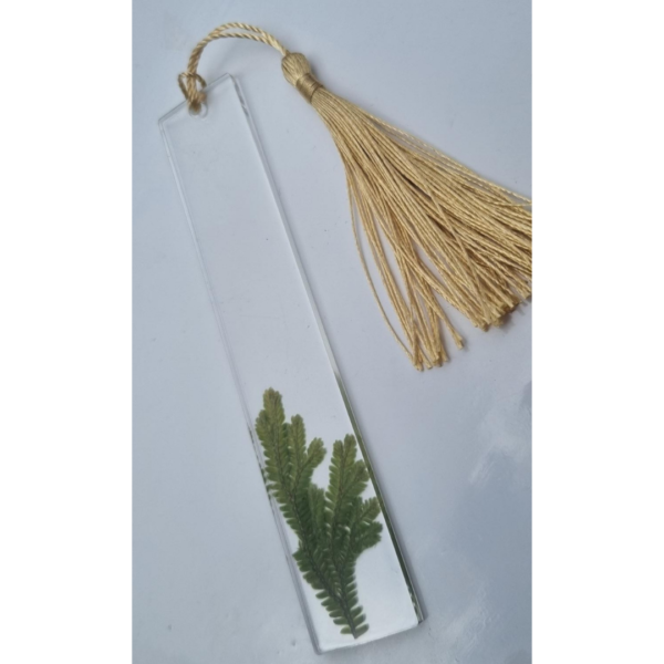 How to Make Botanical Bookmarks with Bio-Based Epoxy | Wessex Resins ...