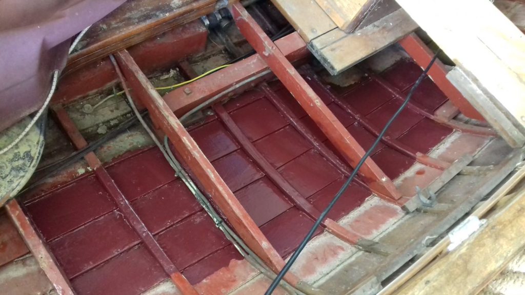 re-planking a clinker motorboat using west system epoxy