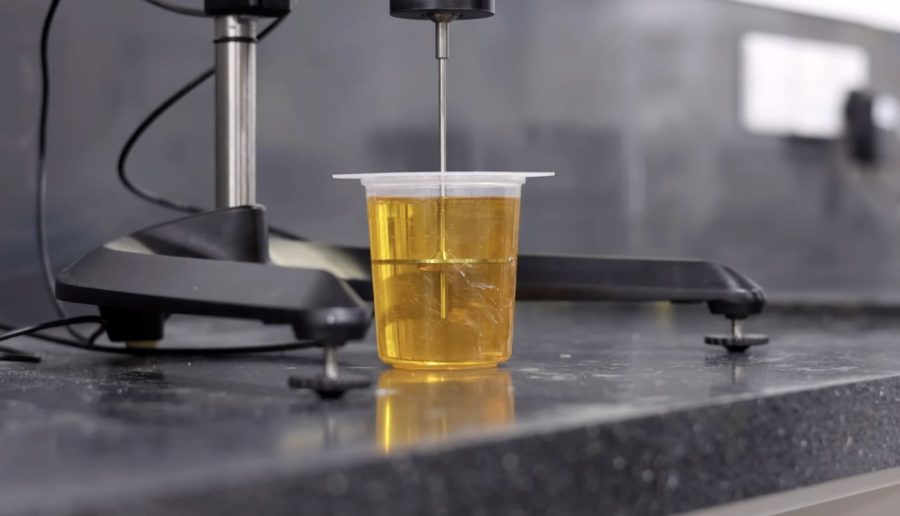 Scientific equipment measure viscosity of resin