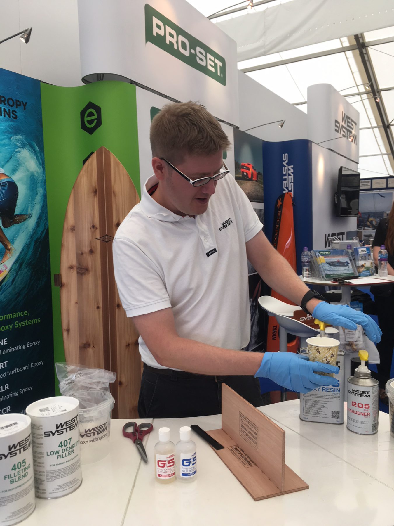 Wessex Resins and Adhesives supports dinghy owners with ‘how to use epoxy’ demonstrations